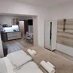 Apartament Good Place